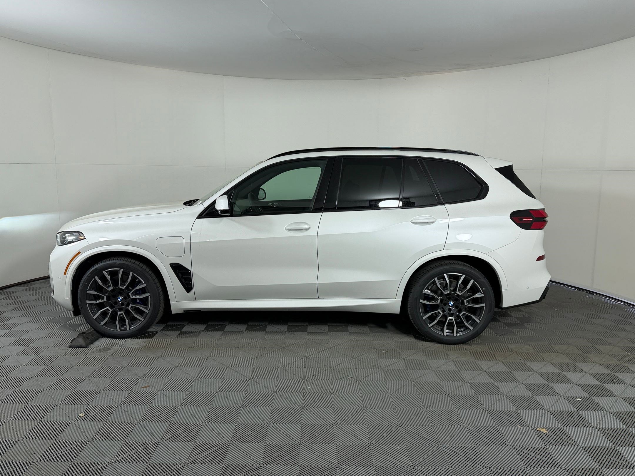 bmw x5 2026 5UX43EU07T9417646 image bmw x5 2026 5UX43EU07T9417646 image