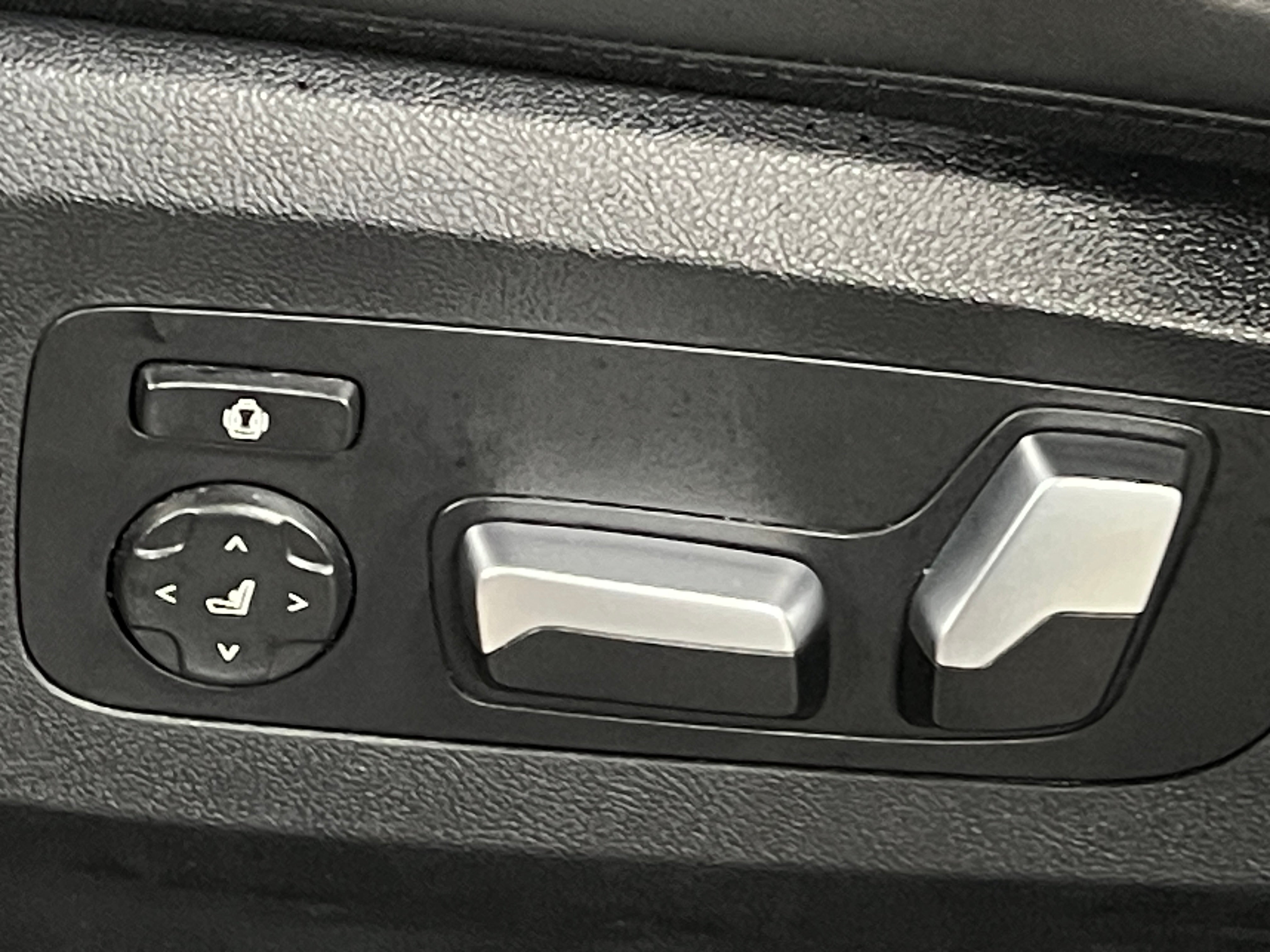 bmw x5 2026 5UX23EU07T9111795 image bmw x5 2026 5UX23EU07T9111795 image