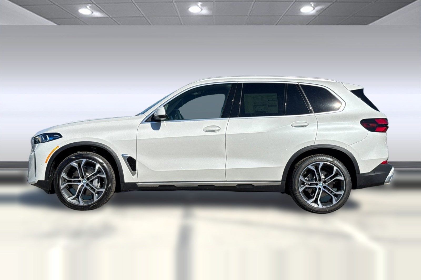 bmw x5 2026 5UX23EU00T9182708 image bmw x5 2026 5UX23EU00T9182708 image