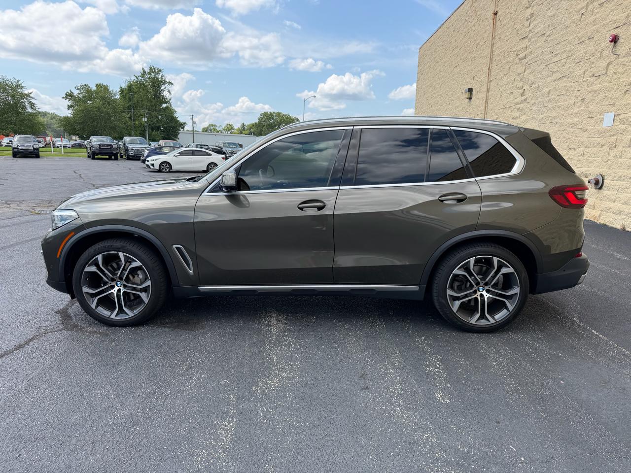 bmw x5 2021 5UXCR6C01M9F60131 image bmw x5 2021 5UXCR6C01M9F60131 image