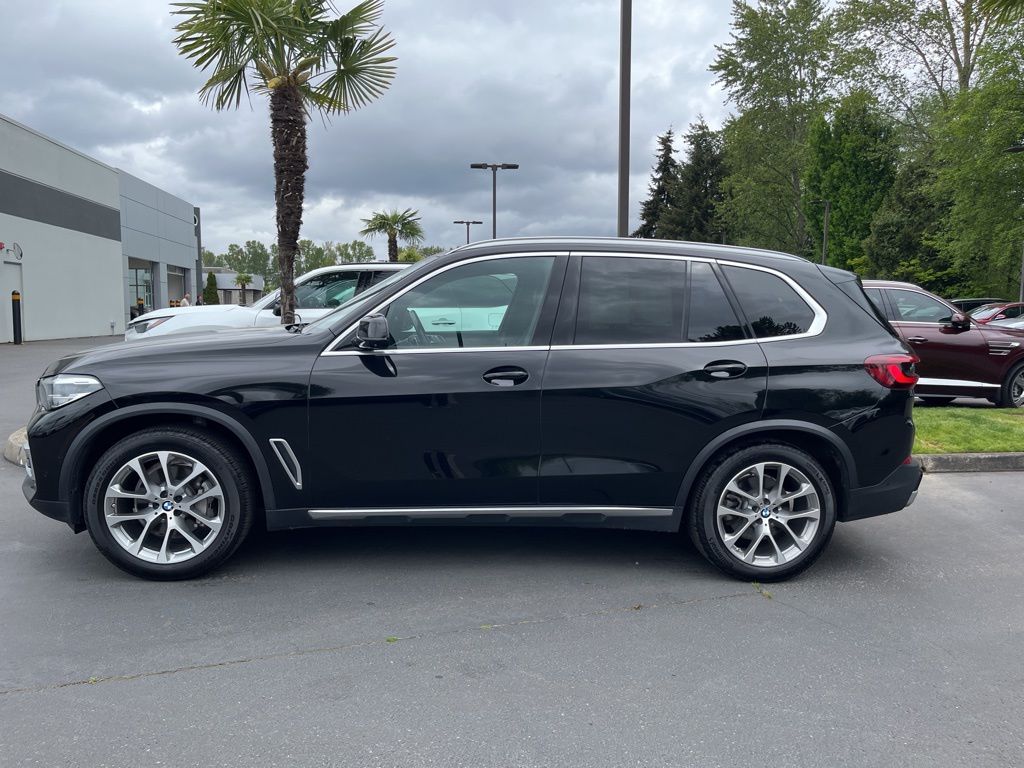 bmw x5 2021 5UXCR6C07M9F27070 image bmw x5 2021 5UXCR6C07M9F27070 image