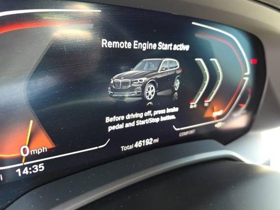 BMW X5 2021 5UXCR4C01M9E99321 image