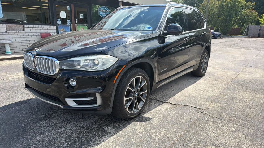 bmw x5 2017 5UXKR2C39H0X04403 image bmw x5 2017 5UXKR2C39H0X04403 image