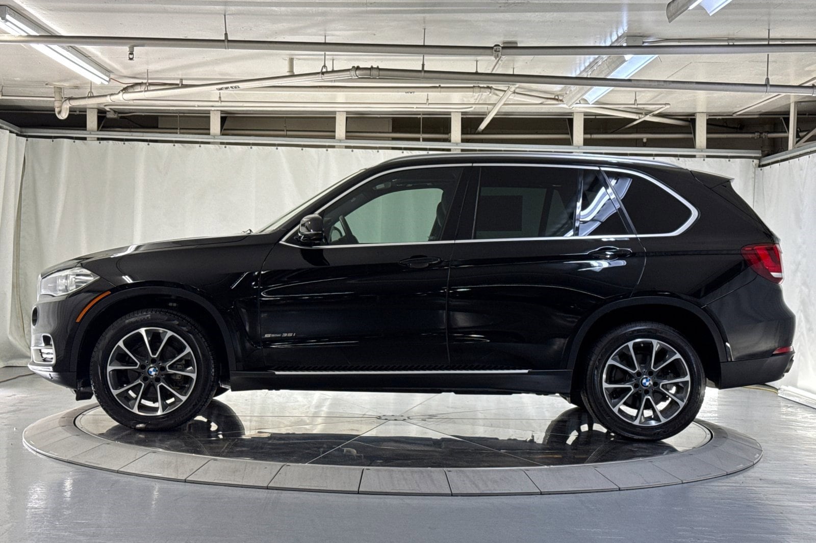 bmw x5 2017 5UXKR2C52H0U18197 image bmw x5 2017 5UXKR2C52H0U18197 image