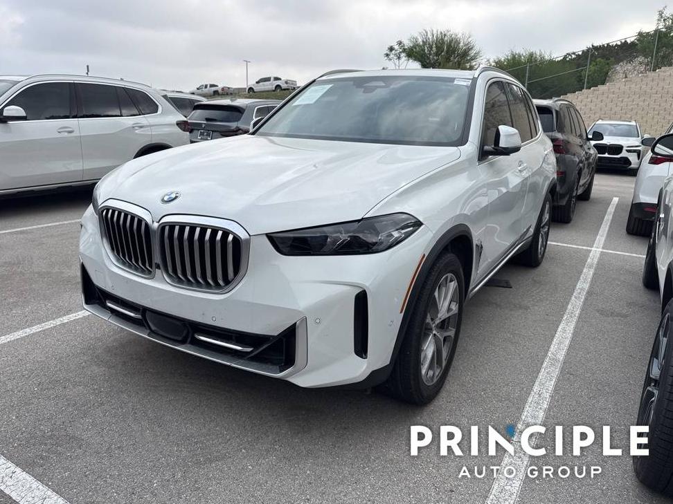 BMW X5 2024 5UX13EU00R9V25800 image