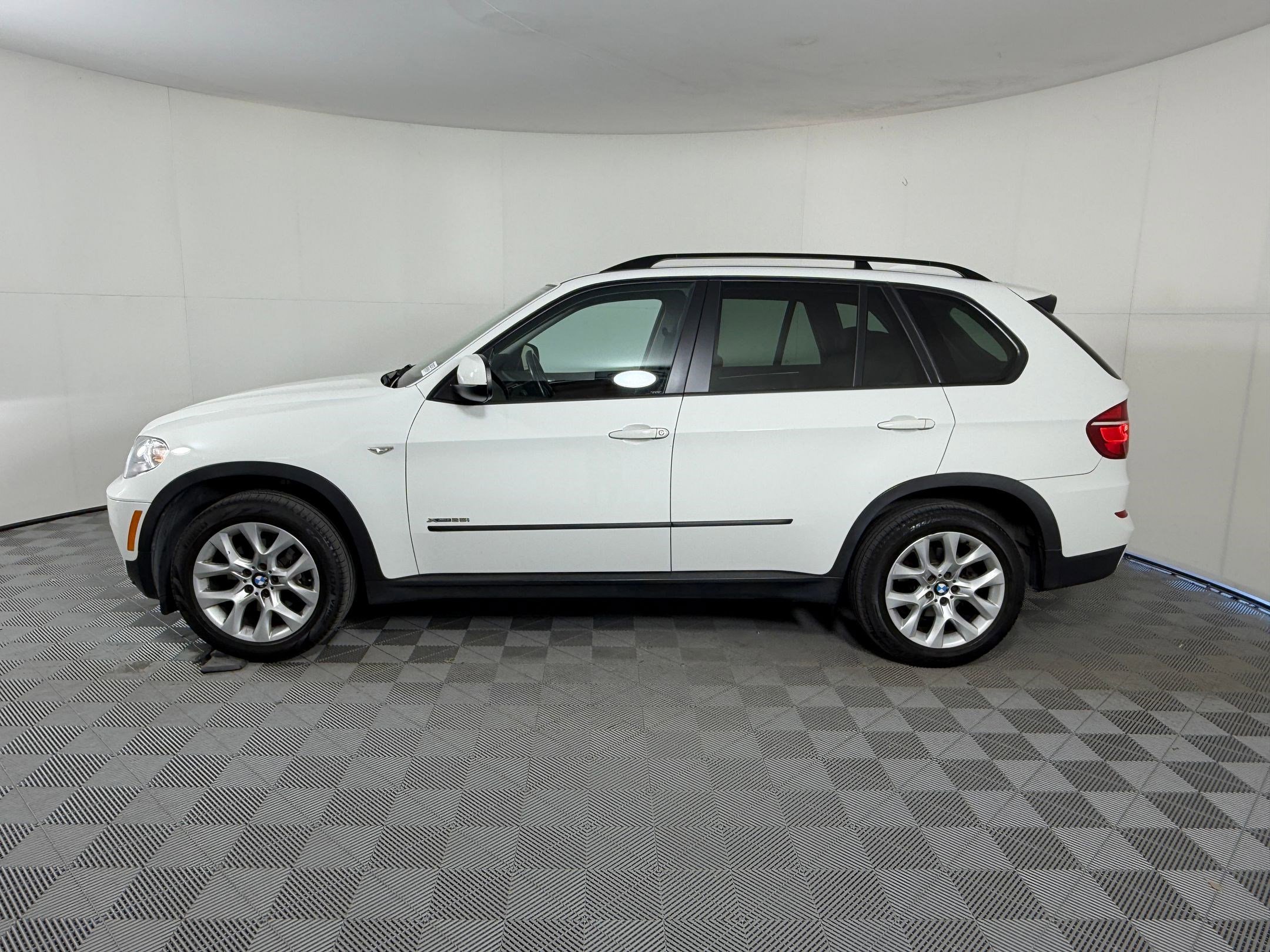bmw x5 2013 5UXZV4C58D0B20479 image bmw x5 2013 5UXZV4C58D0B20479 image