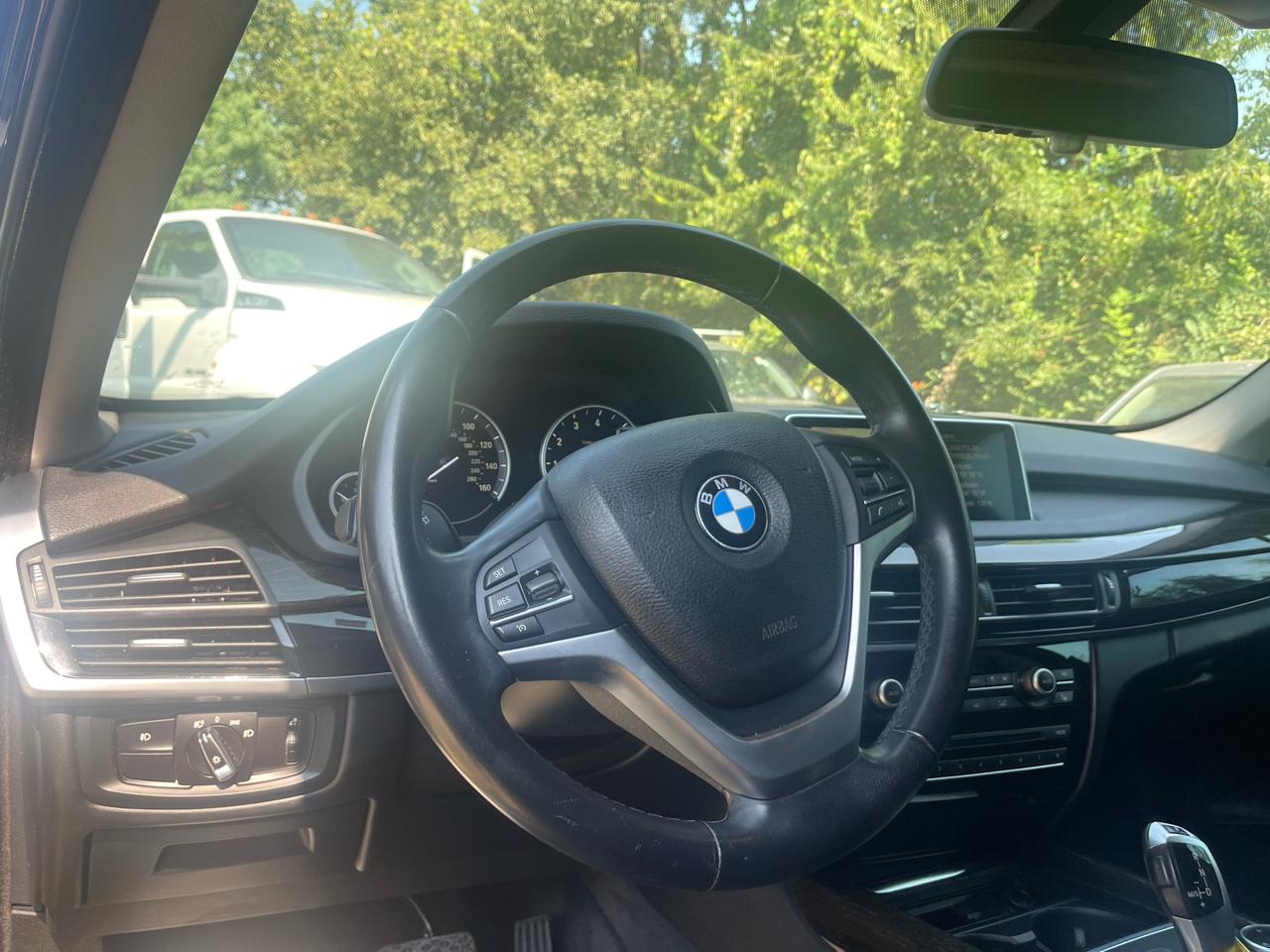 bmw x5 2015 5UXKR0C55F0K56762 image bmw x5 2015 5UXKR0C55F0K56762 image