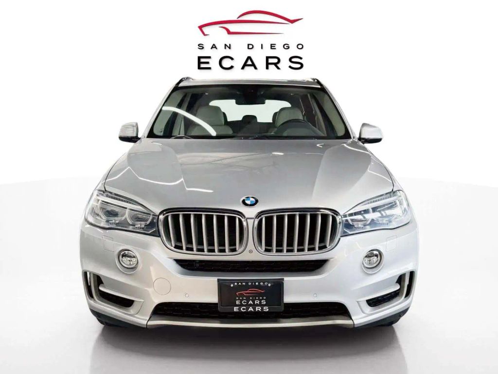 bmw x5 2015 5UXKR6C51F0J77558 image bmw x5 2015 5UXKR6C51F0J77558 image