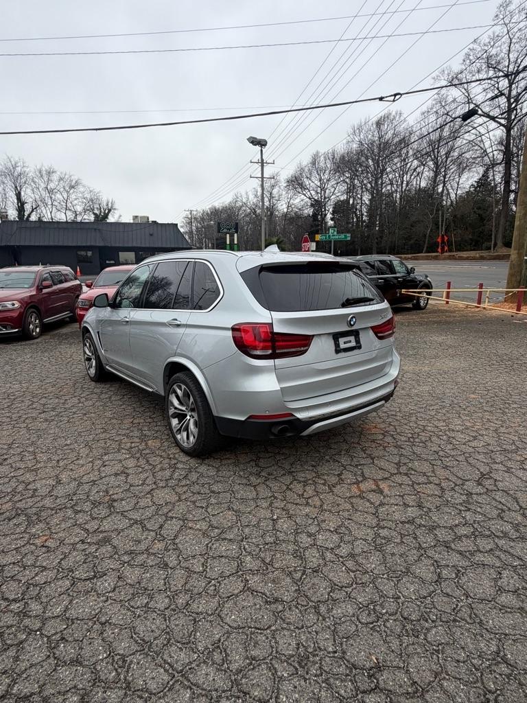 bmw x5 2015 5UXKR0C52F0P04682 image bmw x5 2015 5UXKR0C52F0P04682 image