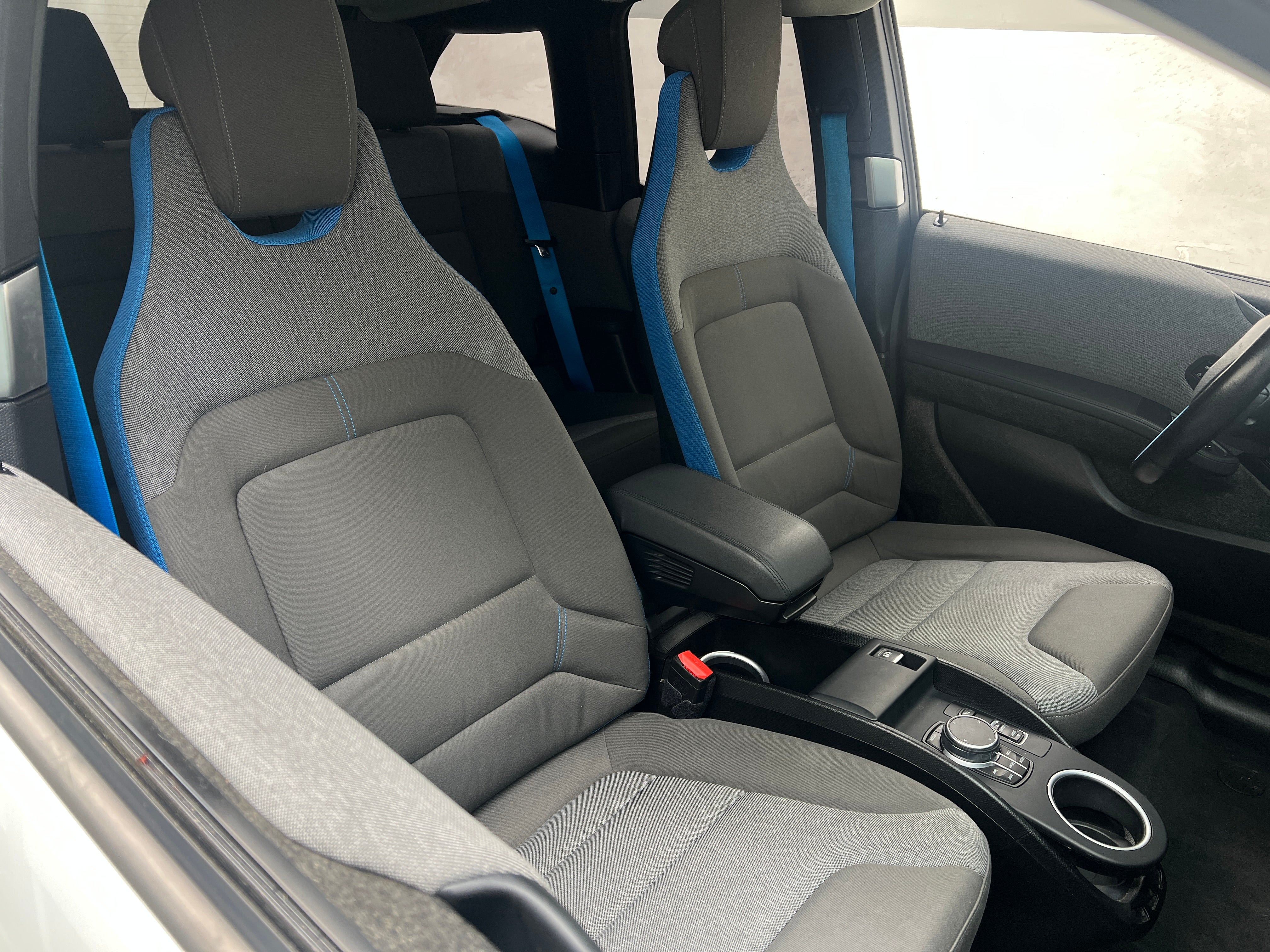 bmw i3 2019 WBY8P8C59K7D00667 image bmw i3 2019 WBY8P8C59K7D00667 image