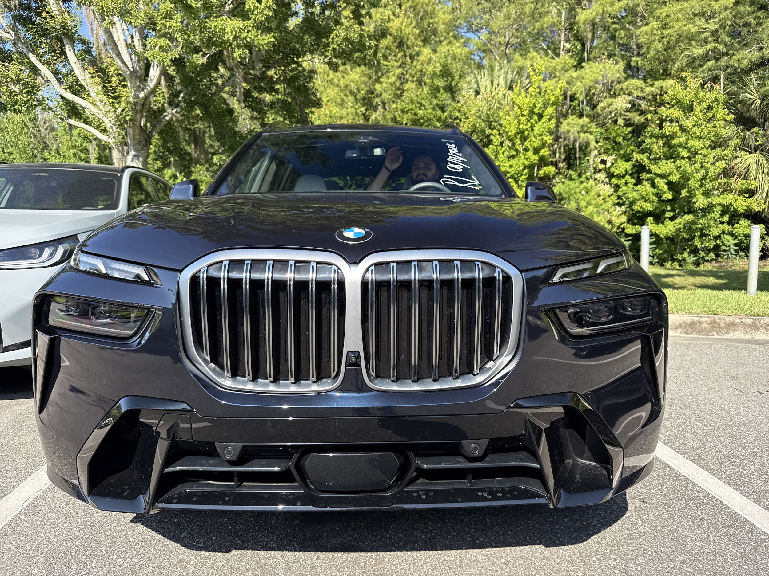 bmw x7 2026 5UX23EM00T9223323 image bmw x7 2026 5UX23EM00T9223323 image
