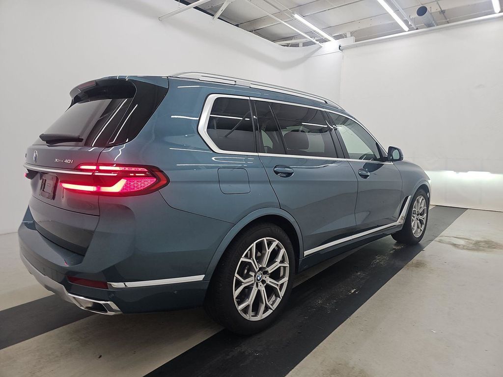 bmw x7 2026 5UX23EM08T9209010 image bmw x7 2026 5UX23EM08T9209010 image
