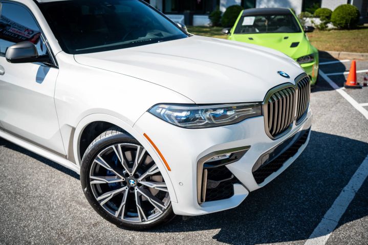 bmw x7 2021 5UXCX6C04M9E09628 image