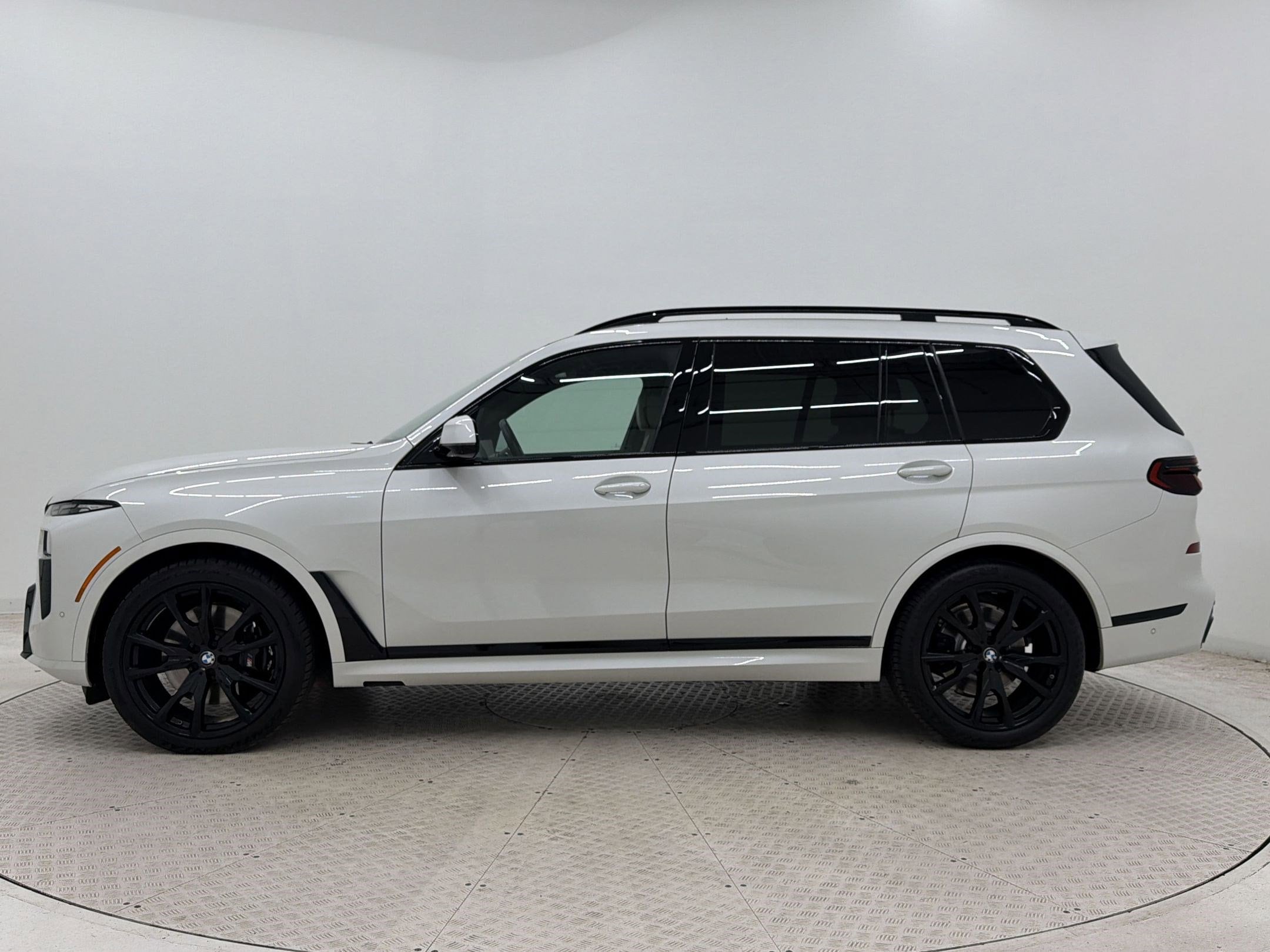 bmw x7 2024 5UX23EM04R9S90693 image bmw x7 2024 5UX23EM04R9S90693 image