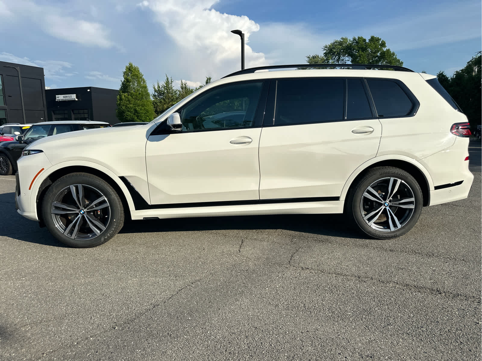 bmw x7 2024 5UX23EM07R9U40585 image bmw x7 2024 5UX23EM07R9U40585 image