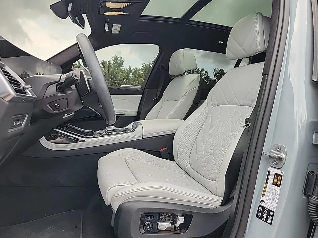 bmw x7 2025 5UX23EM01S9Y92523 image bmw x7 2025 5UX23EM01S9Y92523 image