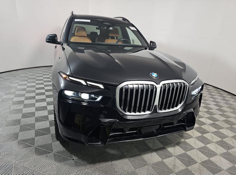 bmw x7 2025 5UX23EM03S9W45424 image bmw x7 2025 5UX23EM03S9W45424 image