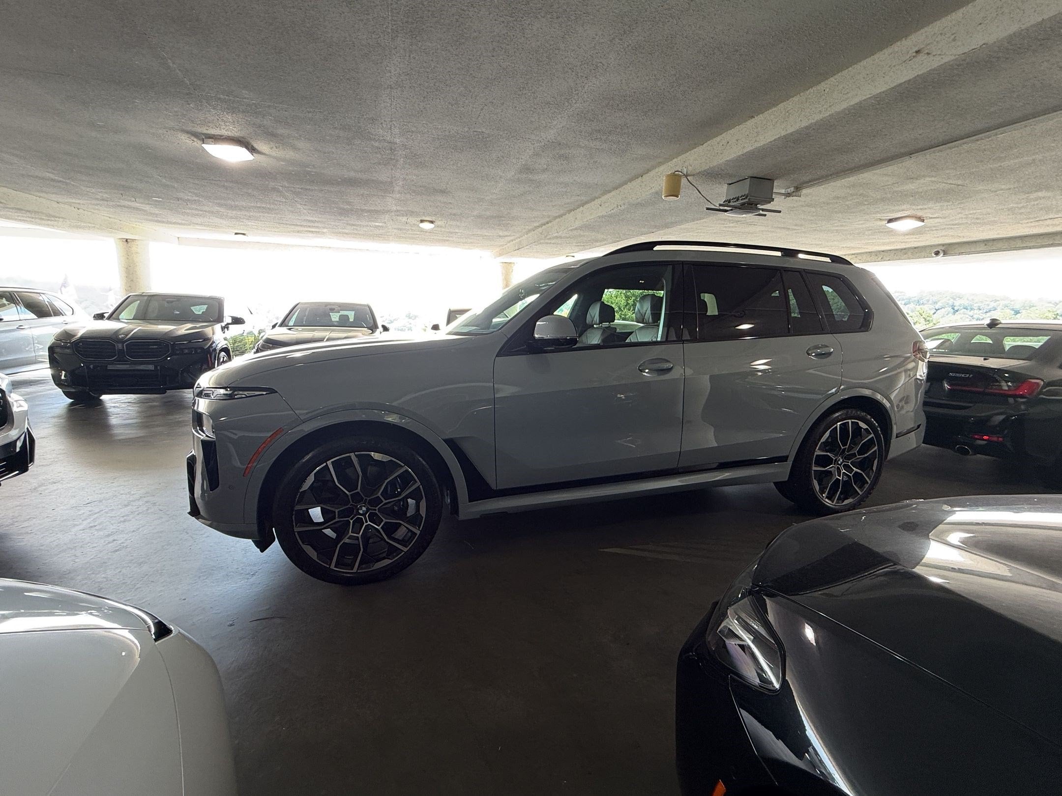 bmw x7 2025 5UX23EM09S9Y27998 image bmw x7 2025 5UX23EM09S9Y27998 image