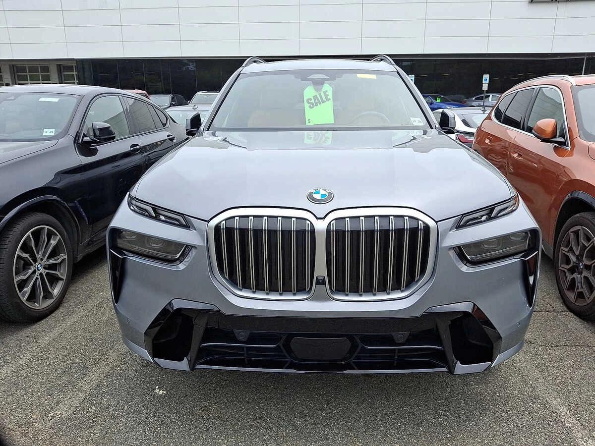 bmw x7 2025 5UX23EM01S9W48340 image bmw x7 2025 5UX23EM01S9W48340 image