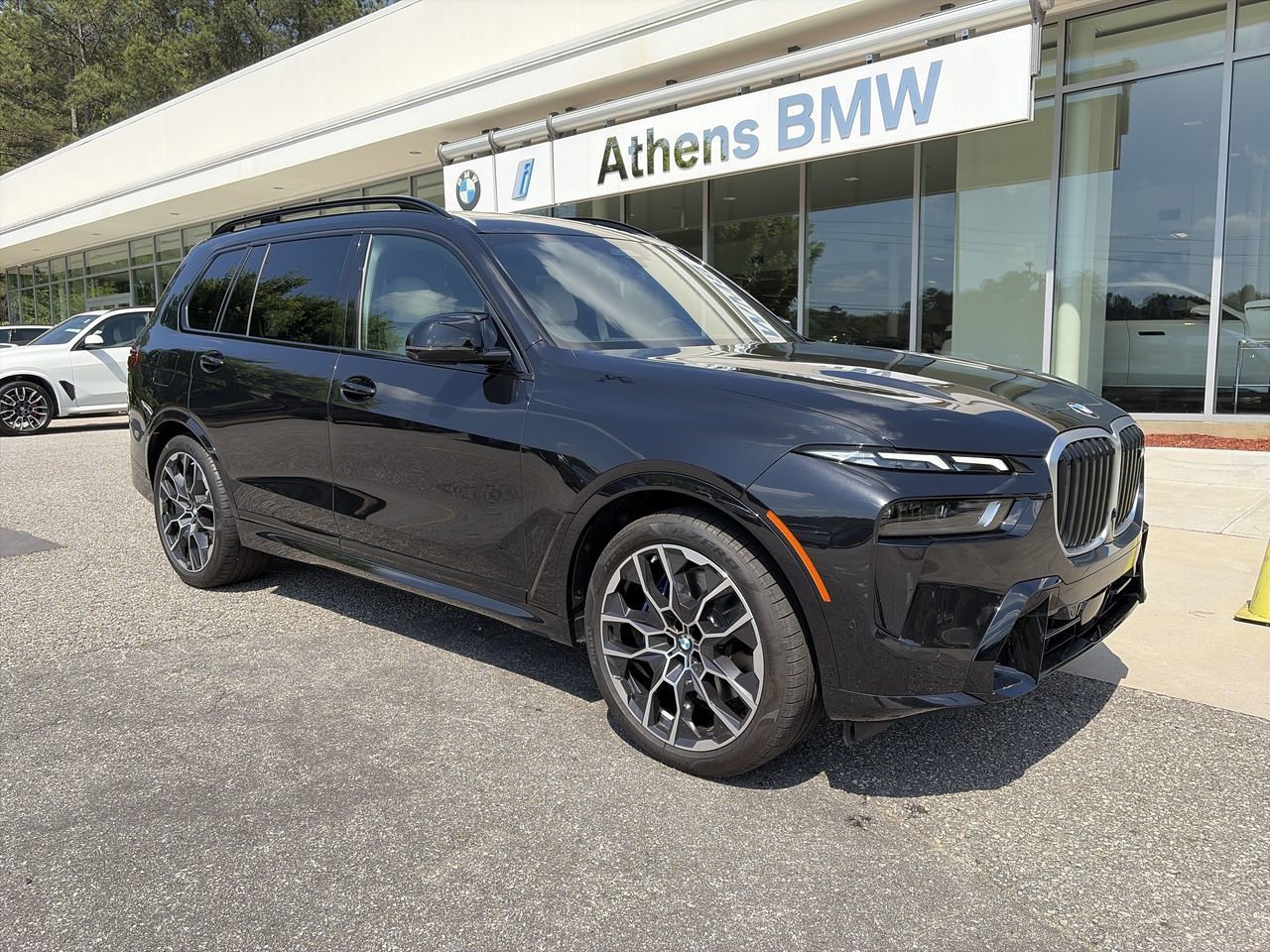 bmw x7 2025 5UX33EM08S9W83526 image