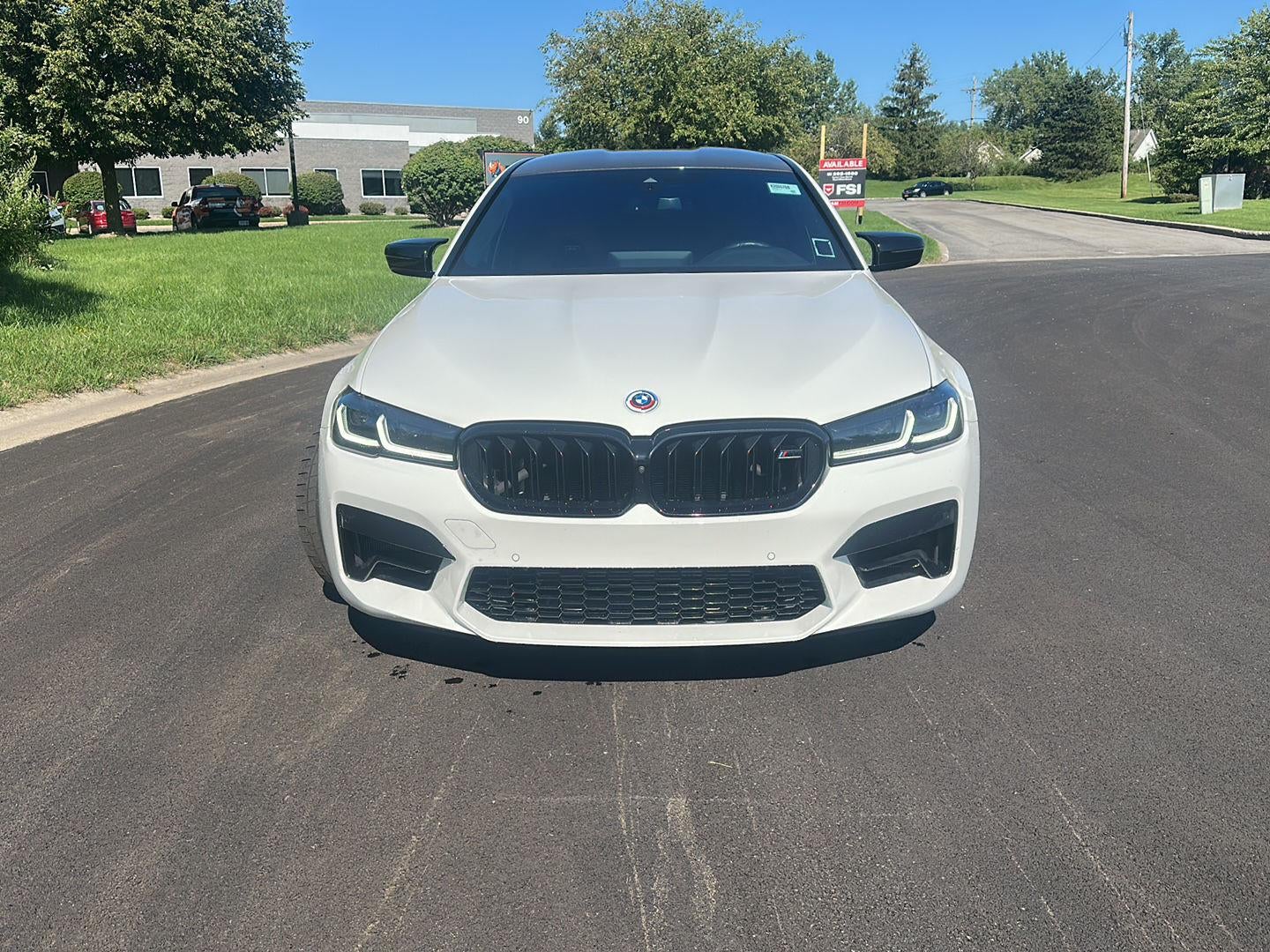 bmw m5 2023 WBS83CH00PCL31257 image bmw m5 2023 WBS83CH00PCL31257 image