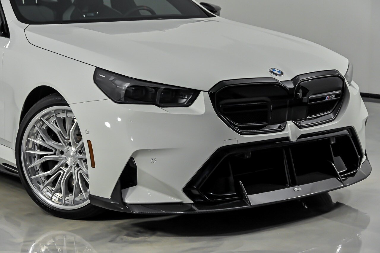 bmw m5 2025 WBS83GV0XSCU42922 image bmw m5 2025 WBS83GV0XSCU42922 image