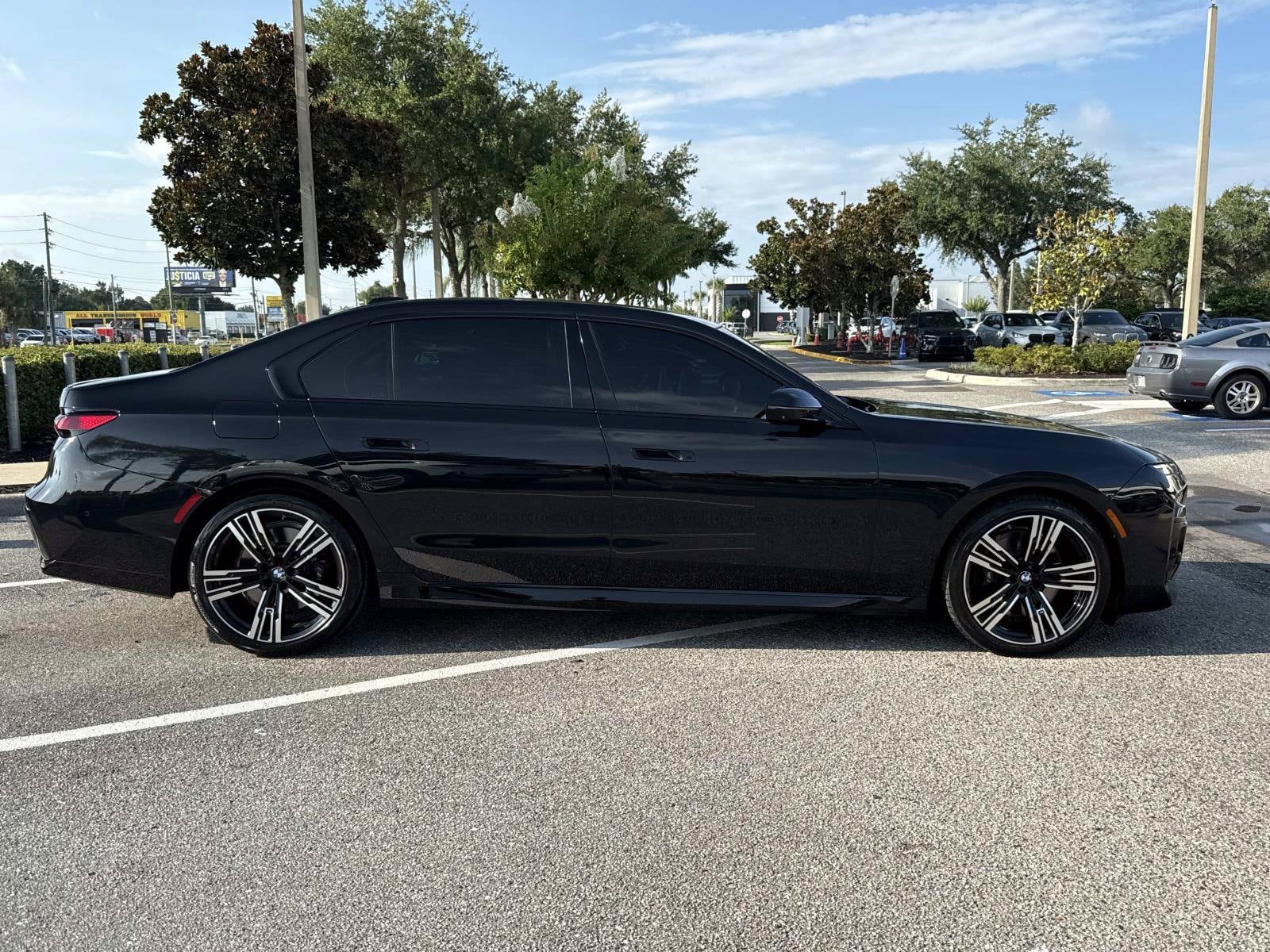 bmw i7 2023 WBY53EJ03PCN65553 image bmw i7 2023 WBY53EJ03PCN65553 image