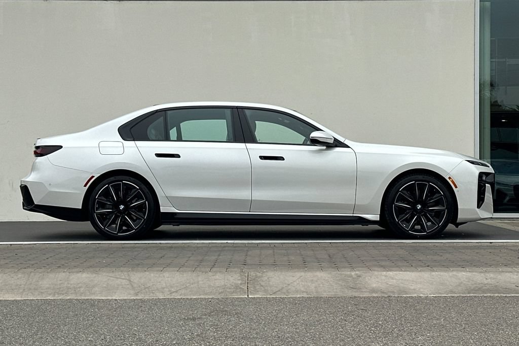 bmw i7 2024 WBY43EJ09RCR30039 image bmw i7 2024 WBY43EJ09RCR30039 image