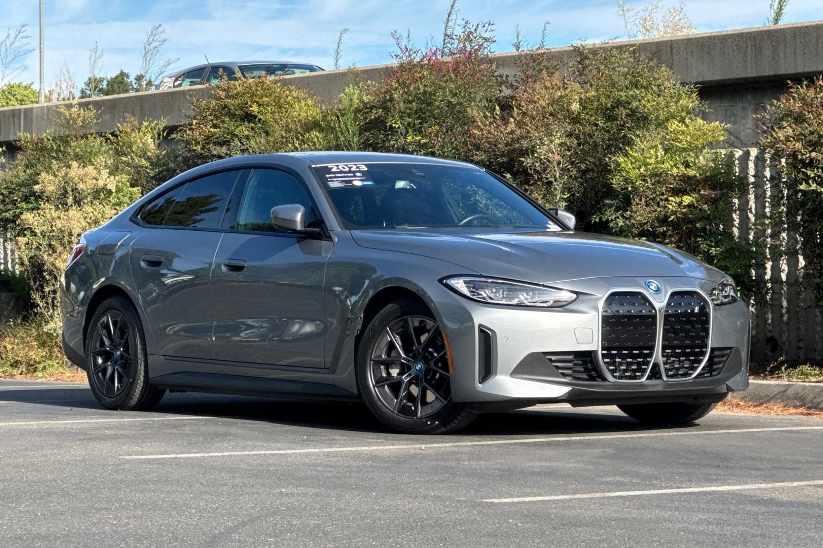 bmw i4 2023 WBY73AW04PFR17919 image bmw i4 2023 WBY73AW04PFR17919 image
