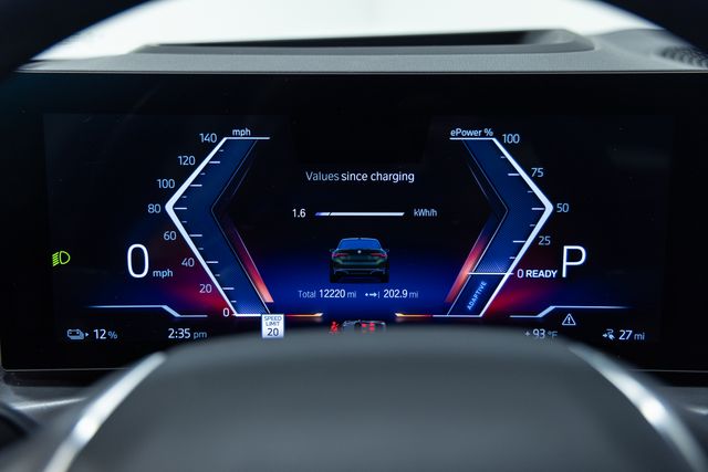 bmw i4 2023 WBY73AW0XPFP84597 image bmw i4 2023 WBY73AW0XPFP84597 image
