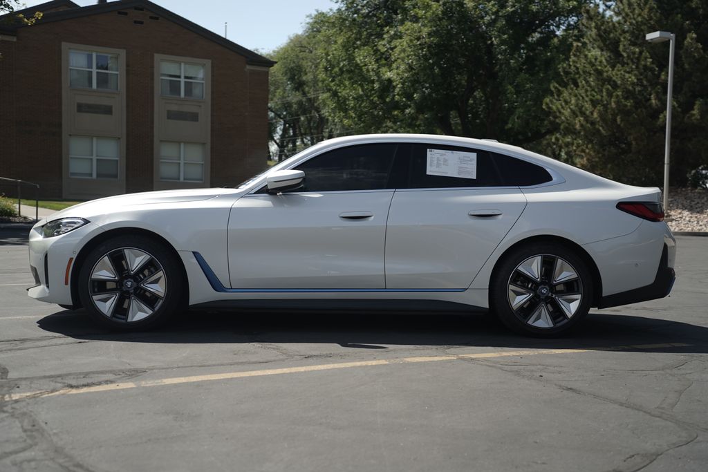 bmw i4 2023 WBY43AW04PFR42516 image bmw i4 2023 WBY43AW04PFR42516 image