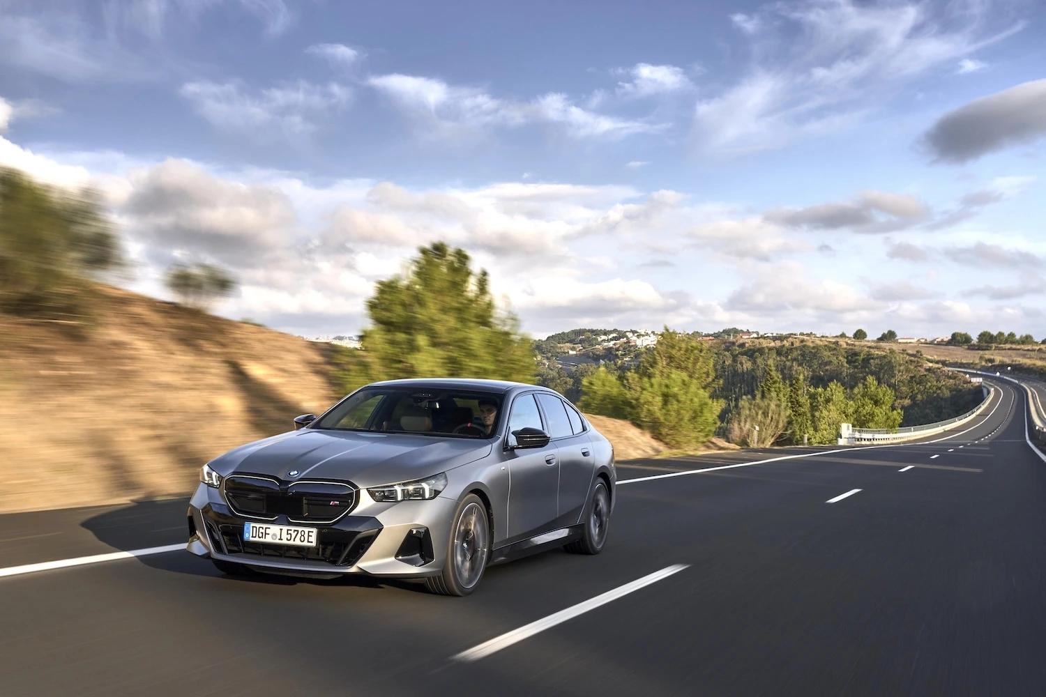 bmw i4 2023 WBY73AW0XPFR29590 image bmw i4 2023 WBY73AW0XPFR29590 image