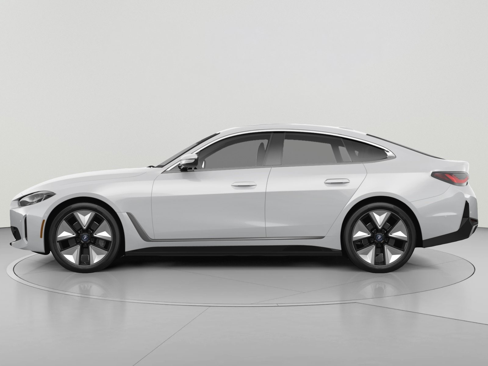 bmw i4 2023 WBY73AW0XPFR36989 image bmw i4 2023 WBY73AW0XPFR36989 image