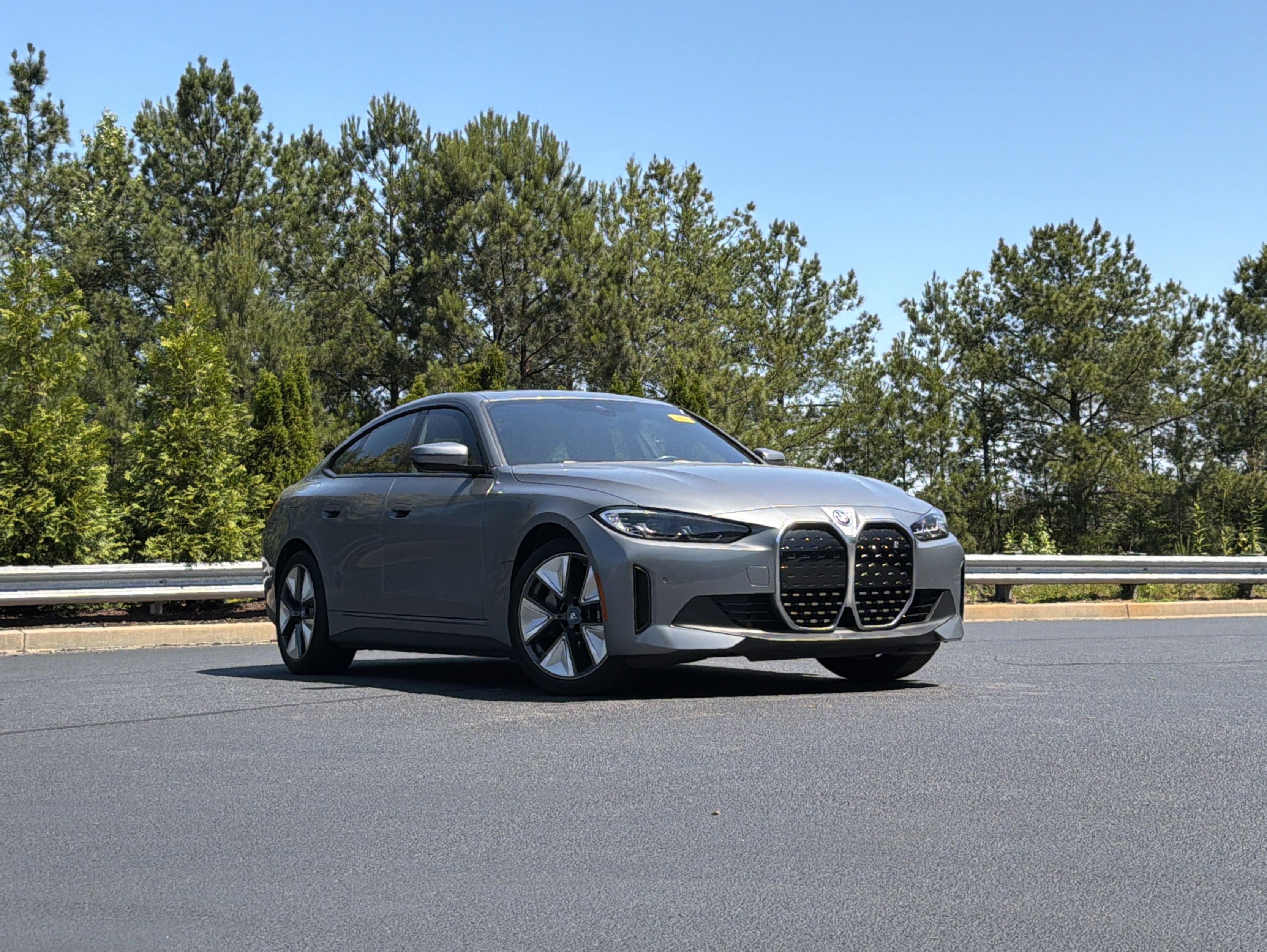 bmw i4 2023 WBY43AW05PFP75826 image bmw i4 2023 WBY43AW05PFP75826 image