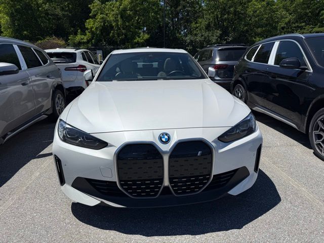 bmw i4 2023 WBY73AW00PFR04729 image bmw i4 2023 WBY73AW00PFR04729 image