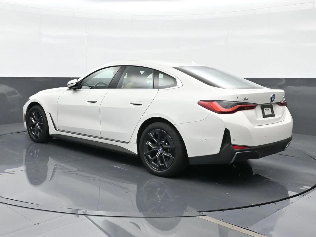 bmw i4 2023 WBY43AW0XPFP83680 image bmw i4 2023 WBY43AW0XPFP83680 image