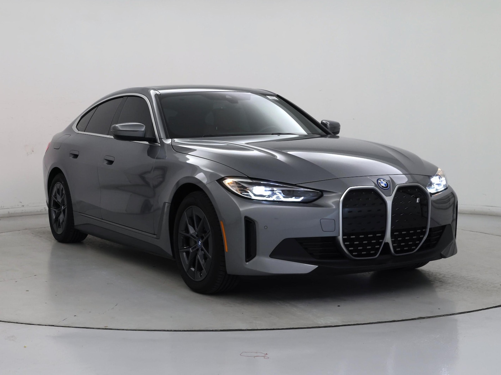 bmw i4 2023 WBY43AW01PFP48185 image bmw i4 2023 WBY43AW01PFP48185 image