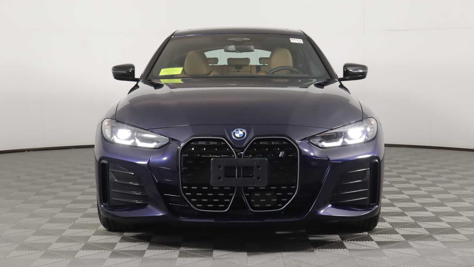 bmw i4 2024 WBY83FB01RFR91180 image bmw i4 2024 WBY83FB01RFR91180 image