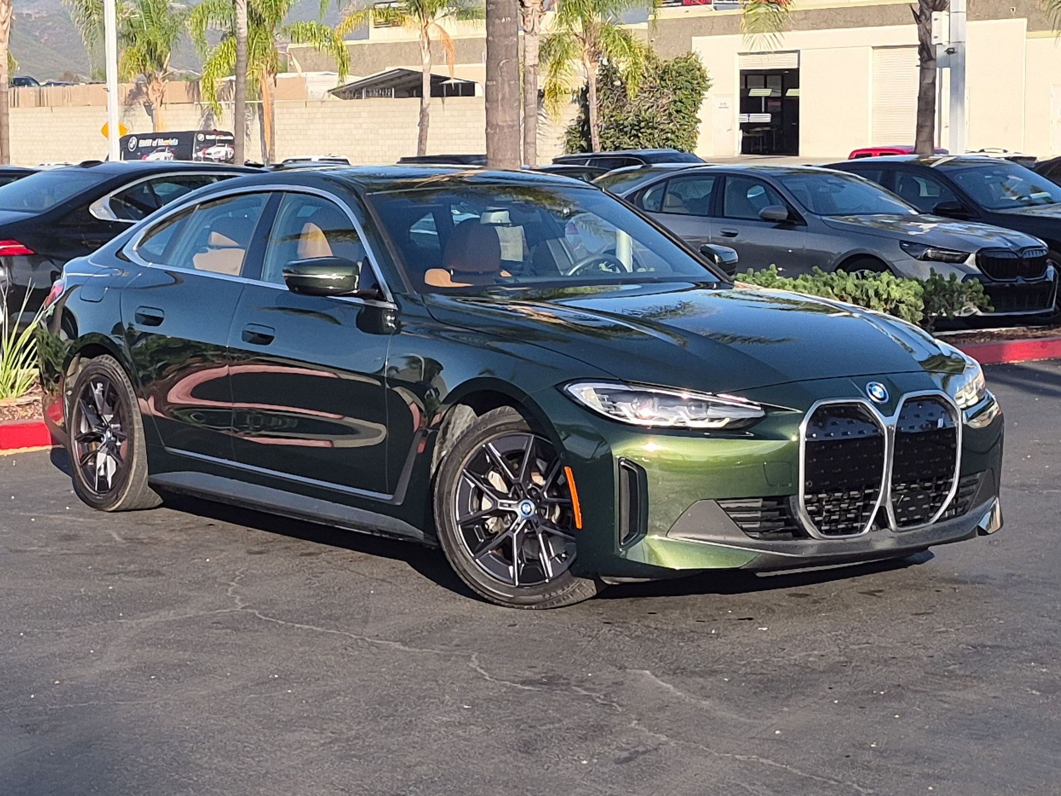 bmw i4 2024 WBY73AW04RFR81090 image bmw i4 2024 WBY73AW04RFR81090 image