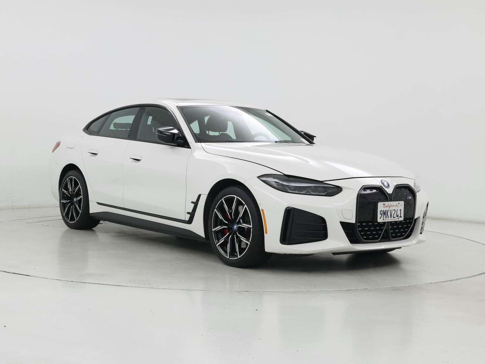 bmw i4 2024 WBY33AW02RFR72855 image bmw i4 2024 WBY33AW02RFR72855 image