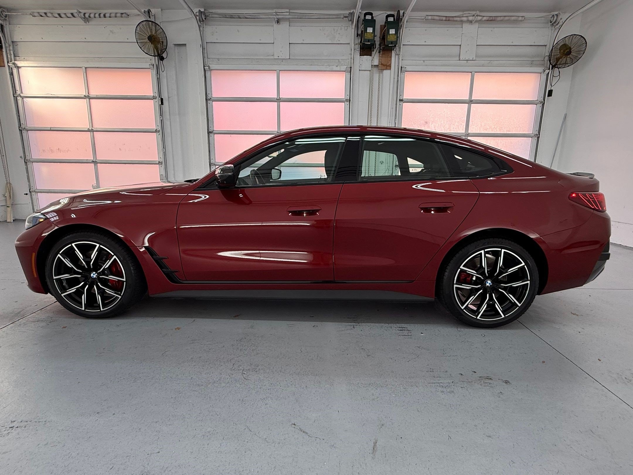 bmw i4 2025 WBY33HD08SFT97355 image bmw i4 2025 WBY33HD08SFT97355 image