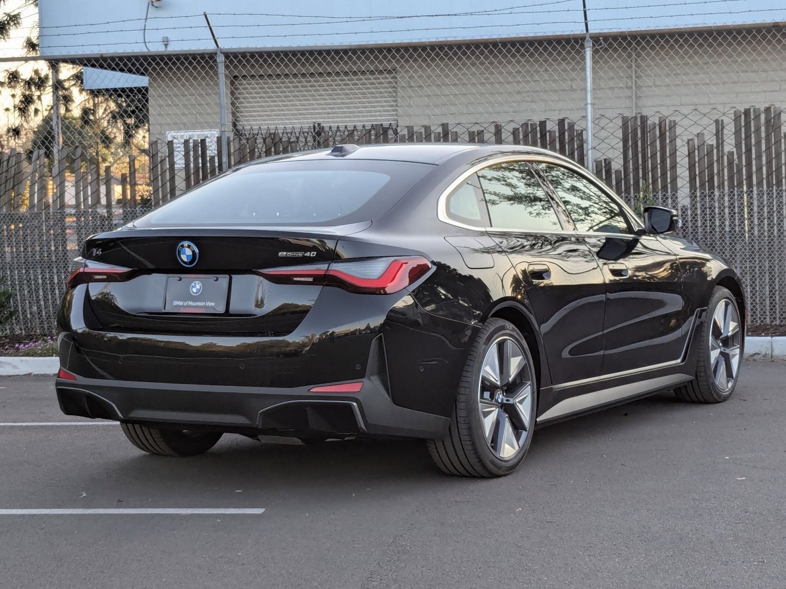bmw i4 2025 WBY23HD00SFV82169 image bmw i4 2025 WBY23HD00SFV82169 image