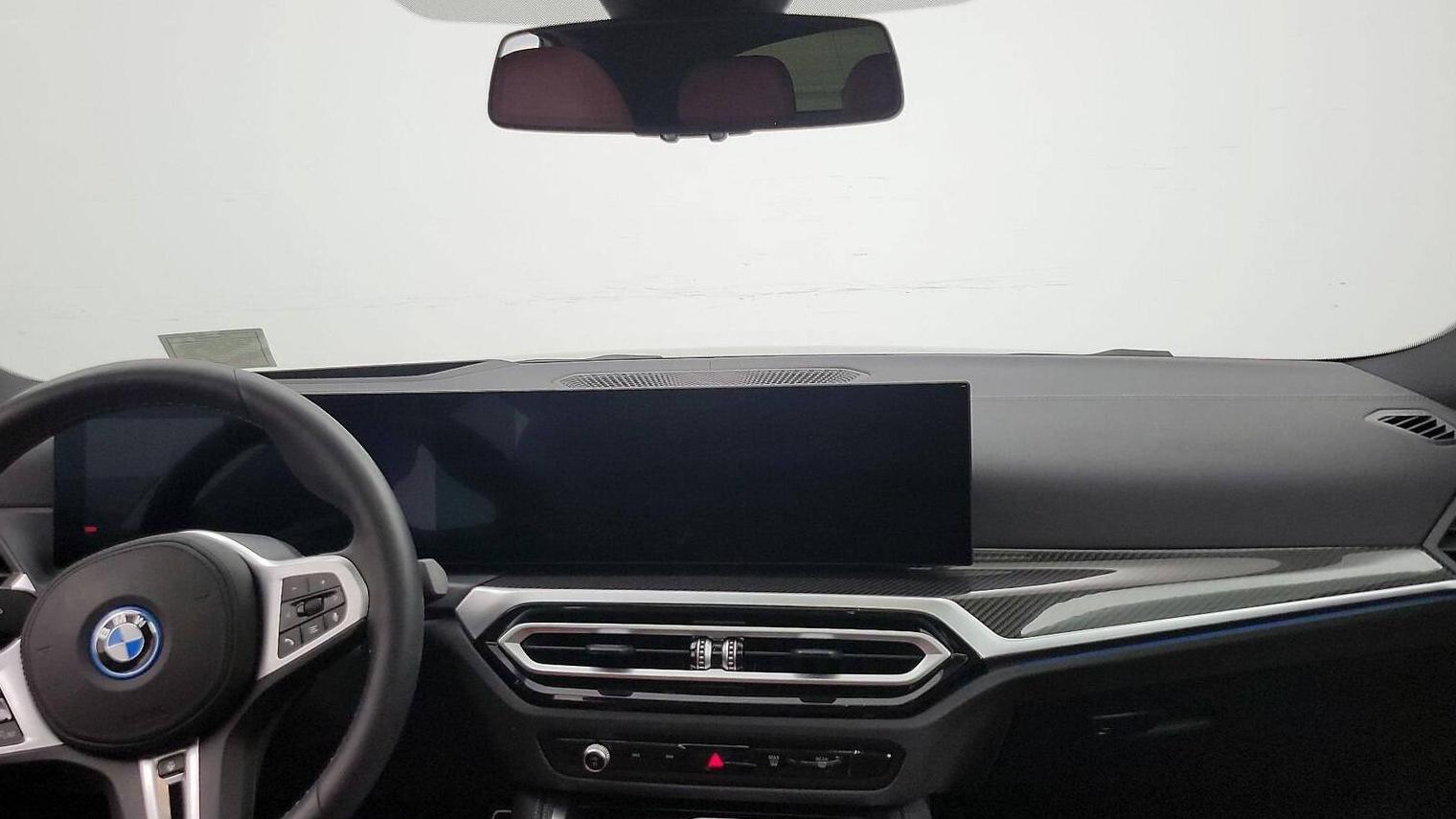 BMW I4 2024 WBY33AW00RFS55578 image