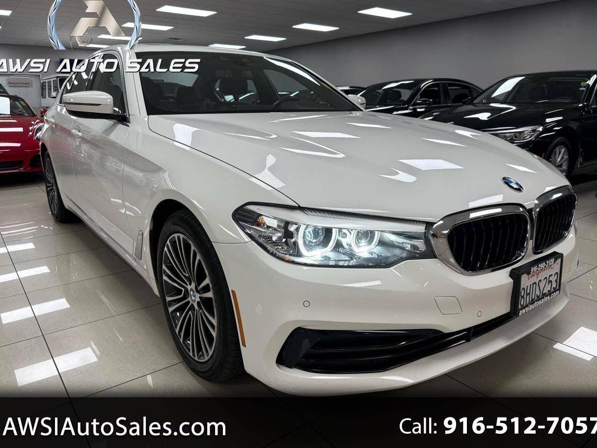 BMW 530I 2019 WBAJA5C52KWW06628 image