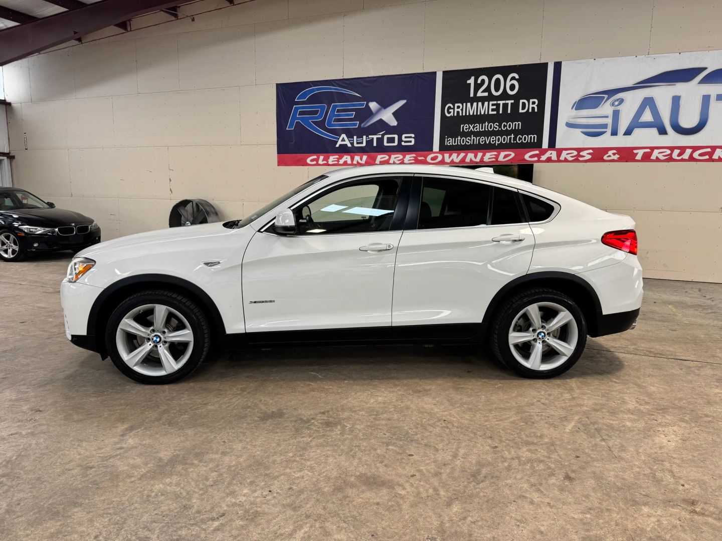 bmw x4 2016 5UXXW3C59G0R20840 image bmw x4 2016 5UXXW3C59G0R20840 image