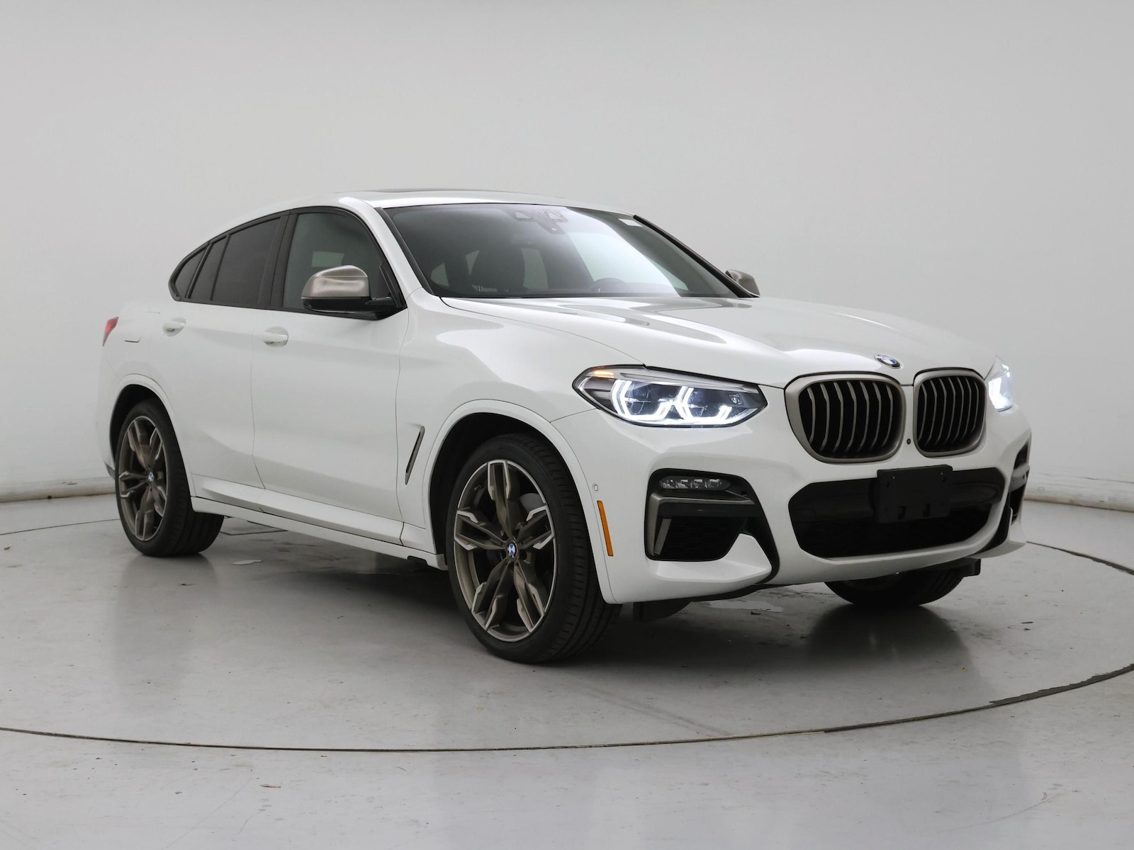 bmw x4 2020 5UX2V5C04L9B12062 image bmw x4 2020 5UX2V5C04L9B12062 image