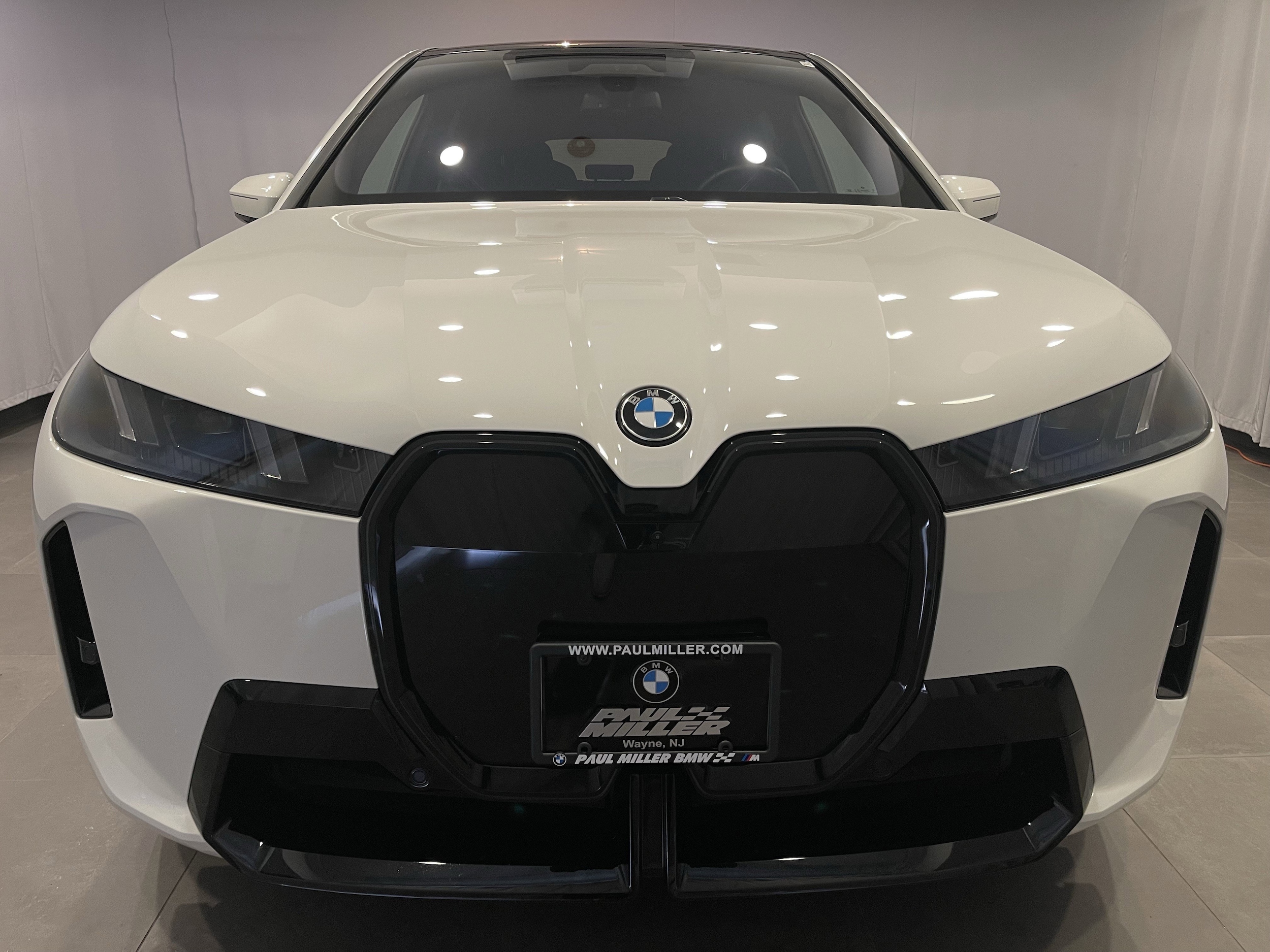 bmw ix 2026 WB553CF00TCW32016 image bmw ix 2026 WB553CF00TCW32016 image