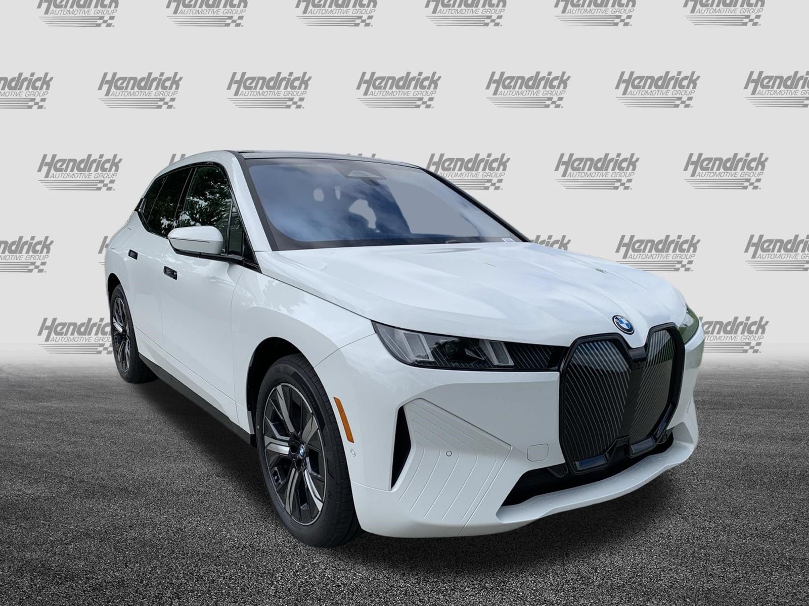 bmw ix 2026 WB553CF07TCV36304 image bmw ix 2026 WB553CF07TCV36304 image