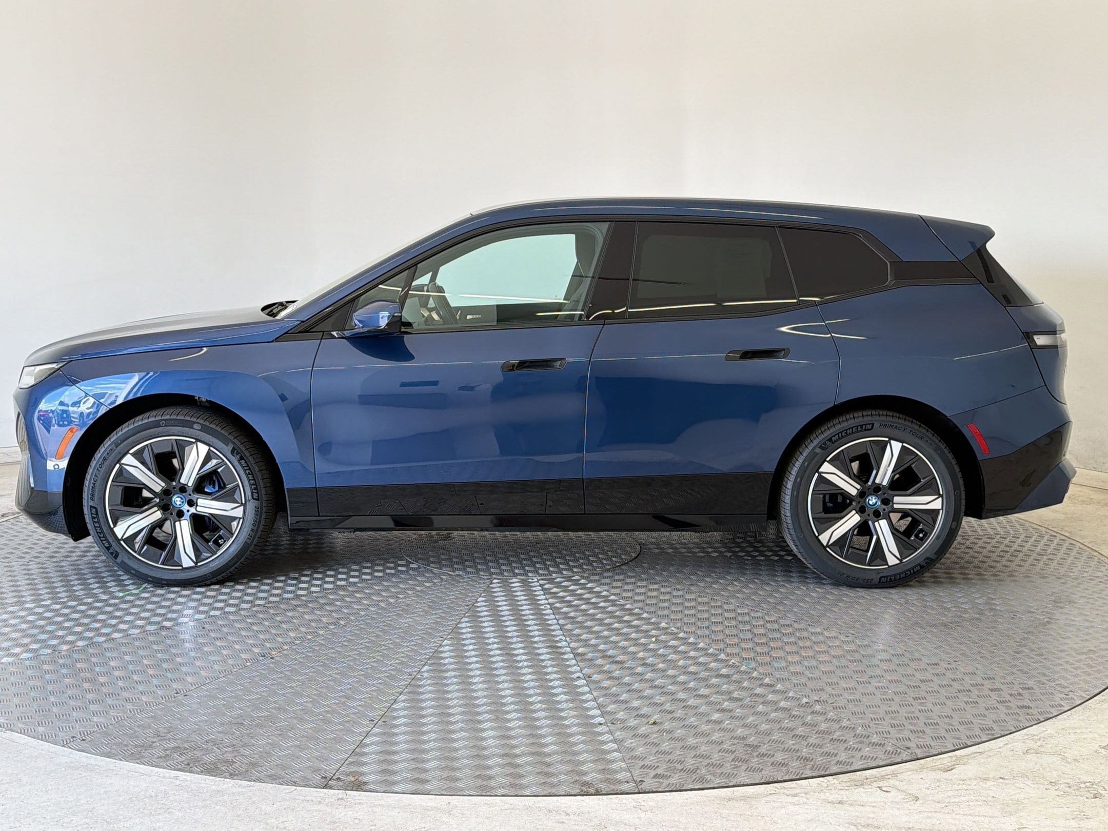 bmw ix 2024 WB523CF08RCN71459 image bmw ix 2024 WB523CF08RCN71459 image