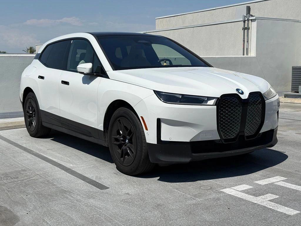 bmw ix 2024 WB523CF05RCP83252 image bmw ix 2024 WB523CF05RCP83252 image